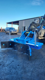 Heavy Duty sweeper scraper for roads, farm yards, building sites, factories, quarries - Manufactured by Michael Holohan Engineering, Laois, Ireland